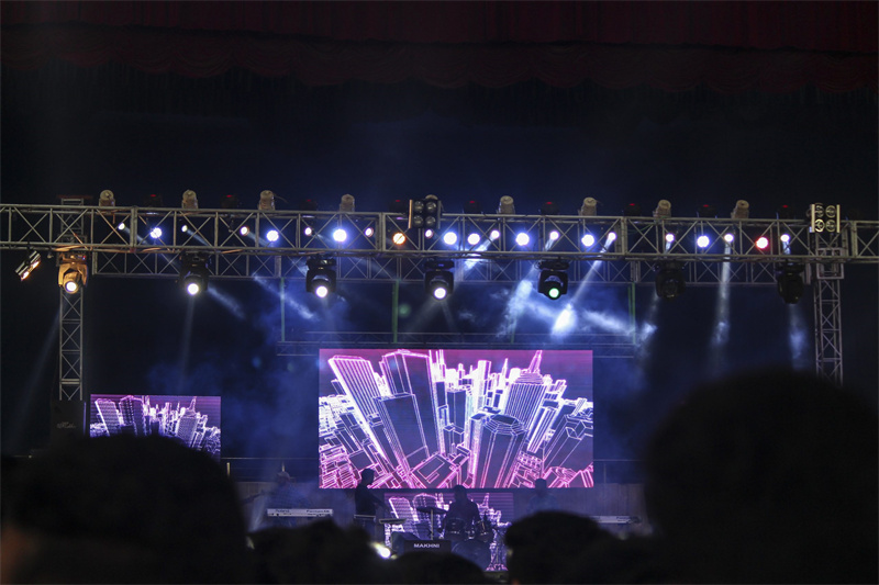 Concert-Stage-LED screens