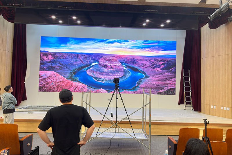Indoor-P1.25-LED-Screen